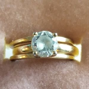 Vintage solitaire ring Avon clear gem removable middle ring gold tone 5.75